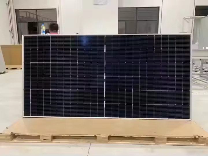 진코 태양광 패널 590W N형 하프컷 셀 22.84% - Jinko Solar Panel N-Type 리뷰 및 가격